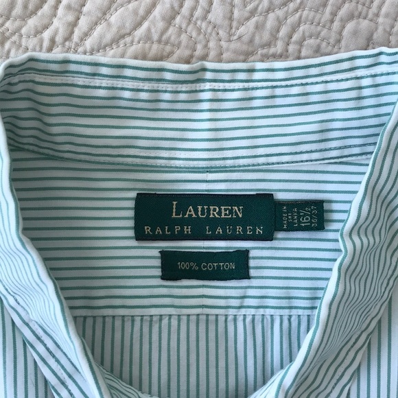 💥SOLD💥 Lauren Ralph Lauren Button Down - Picture 4 of 4